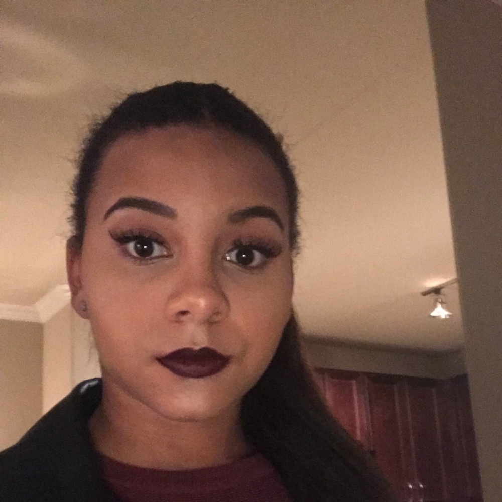 Meet your Posher, Akayla